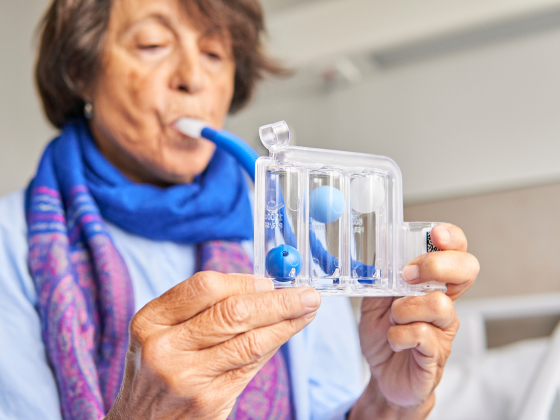 COPD Spirometer Patient
